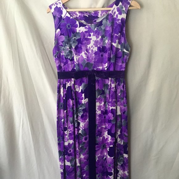 VINTAGE Empire Waist Maxi dress - Picture 2 of 5